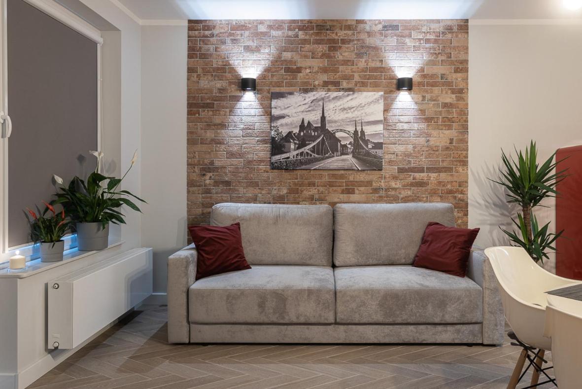 B&W Luxurious Apartment In The Center Of Wrocław Kültér fotó